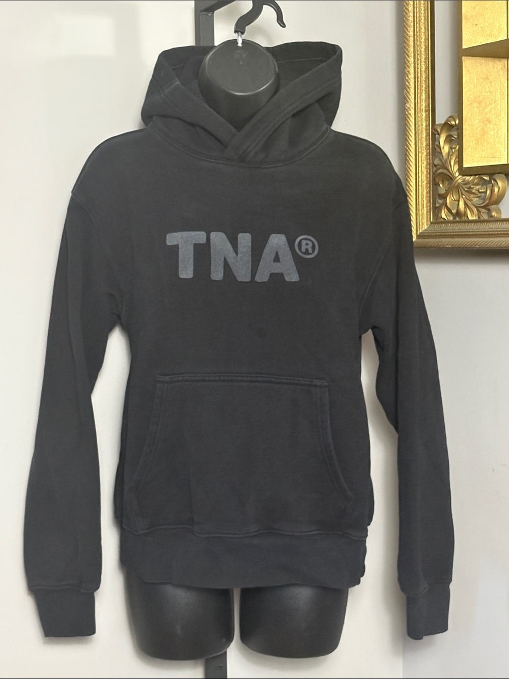 TNA Small Sweatfleece Cozy Fleece Perfect Fit Black Hoodie Velvet Gray Logo